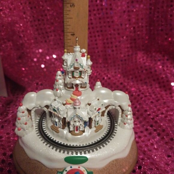 Hallmark Y2K 2006 Magic Ornament Rock Candy Railroad Sound Light Motion Keepsake - Picture 9 of 14